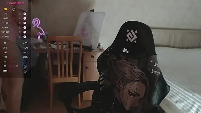 Agatha Mott online show from 09/13/25, 05:07