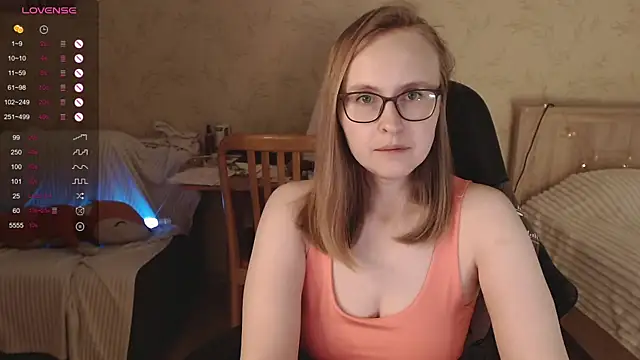 Agatha Mott online show from 09/23/25, 05:21