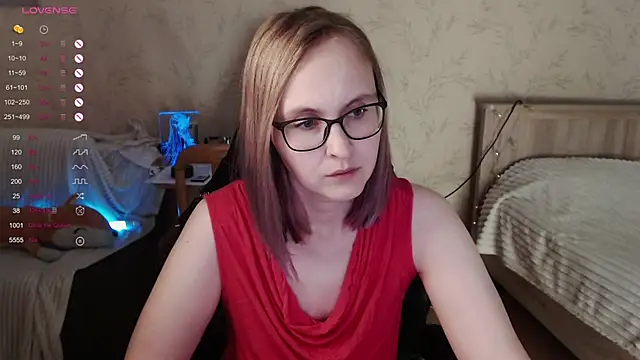 Agatha Mott online show from 10/13/25, 05:07