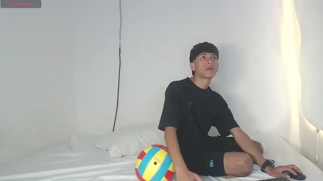 Snapshot of the_murderer chatting on 03/07/25, 07:52 the murderer online show from 03/07/25, 07:52