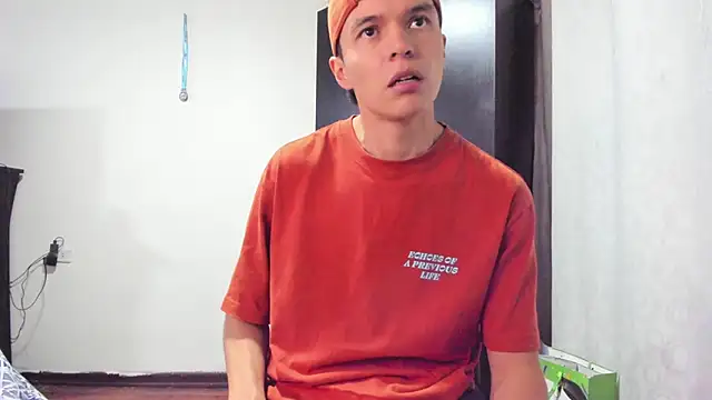 Snapshot of Mastrangelo_xxx chatting on 03/05/25, 12:59 Mastrangelo xxx online show from 03/05/25, 12:59