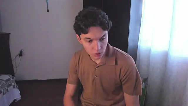 Snapshot of Mastrangelo_xxx chatting on 03/19/25, 12:45 Mastrangelo xxx online show from 03/19/25, 12:45