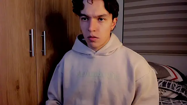 Snapshot of Mastrangelo_xxx chatting on 01/16/26, 04:05 Mastrangelo xxx online show from 01/16/26, 04:05