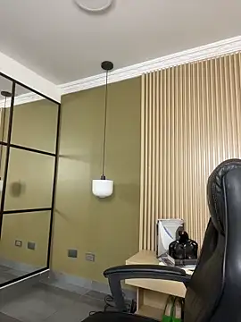 Snapshot of JessyCream chatting on 02/25/26, 08:07 JessyCream online show from 02/25/26, 08:07