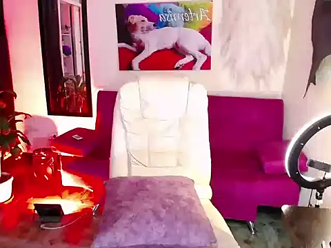 Sofia piink online show from 05/27/26, 12:07