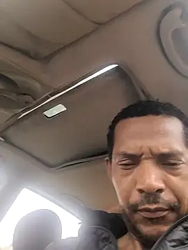 Renato571 online show from 09/30/25, 11:26