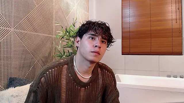 Gabriell ramirez online show from 03/09/25, 10:19