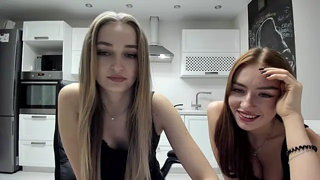 lisenok online show from 10/12/25, 07:02