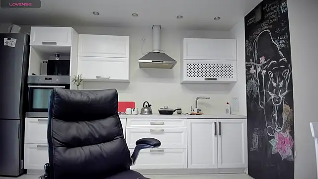 lisenok online show from 02/24/26, 01:42