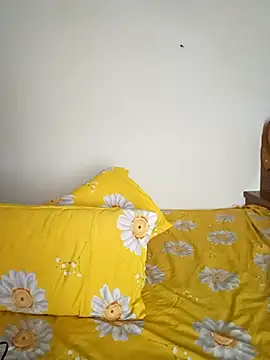 blue-berry07 online show from 11/02/25, 07:22