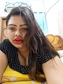 Snapshot of blue-berry07 chatting on 05/24/26, 02:49 blue-berry07 online show from 05/24/26, 02:49