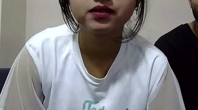 Queen Couple online show from 03/02/25, 05:33