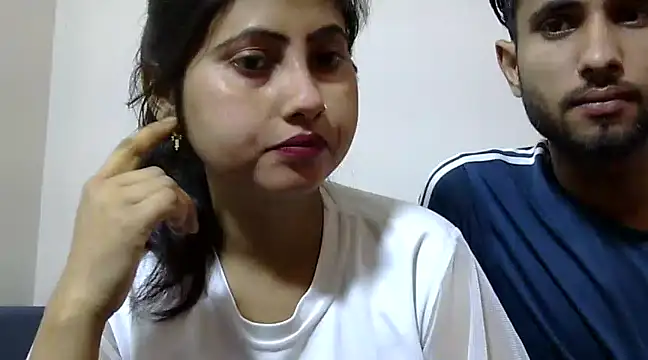 Queen Couple online show from 03/04/25, 04:17