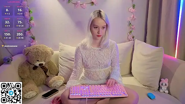 Anadeyaaa online show from 03/07/26, 11:02