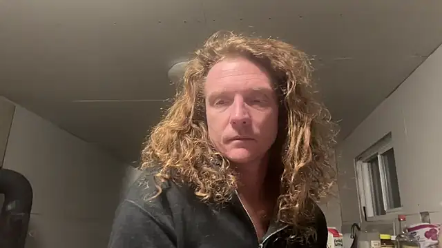 Snapshot of redone8in chatting on 02/07/25, 03:30 redone8in online show from 02/07/25, 03:30