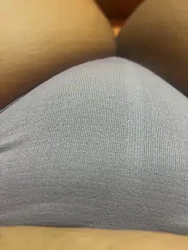 tunenarica22 online show from 02/10/26, 09:08