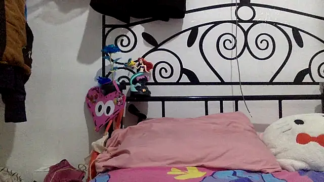 sharonlopez9611 online show from 03/11/26, 02:50