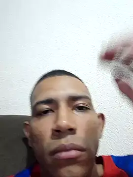 Mineirinho043 online show from 02/05/25, 12:10