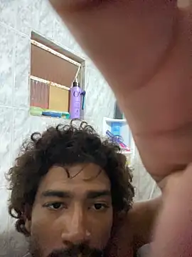 Mineirinho043 online show from 11/30/25, 02:54