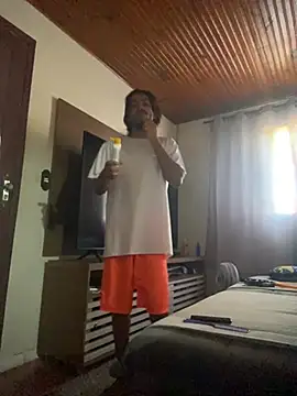 Mineirinho043 online show from 02/17/26, 10:23