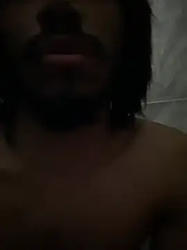 Snapshot of Mineirinho043 chatting on 05/21/26, 12:45 Mineirinho043 online show from 05/21/26, 12:45