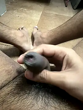 man16101 online show from 10/14/25, 02:34