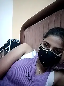 Snapshot of fuungirl38 chatting on 05/11/26, 03:51 fuungirl38 online show from 05/11/26, 03:51
