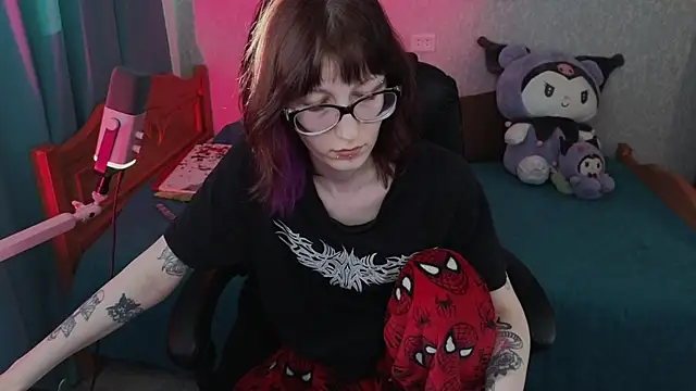 Snapshot of lissaros chatting on 06/11/26, 03:54 lissaros online show from 06/11/26, 03:54