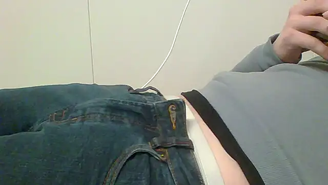 j3sp3r930 online show from 02/27/25, 07:26