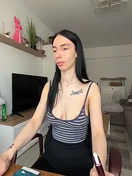 Celine Roxelle online show from 04/25/26, 01:52