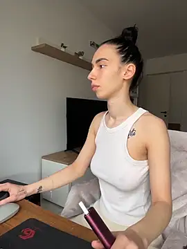 Celine Roxelle online show from 04/30/26, 02:45