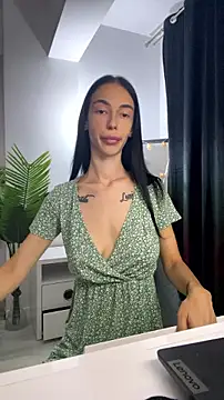 Snapshot of Celine_Roxelle chatting on 07/09/26, 05:50 Celine Roxelle online show from 07/09/26, 05:50