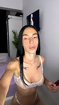 Snapshot of Celine_Roxelle chatting on 07/18/26, 08:12 Celine Roxelle online show from 07/18/26, 08:12
