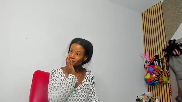 dafnnelewis online show from 10/25/25, 12:02