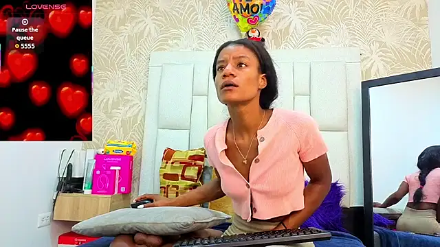 dafnnelewis online show from 04/11/26, 11:25