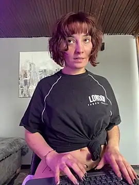 Maggie Geller online show from 03/12/25, 06:55