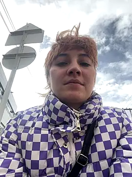 Maggie Geller online show from 10/20/25, 08:42