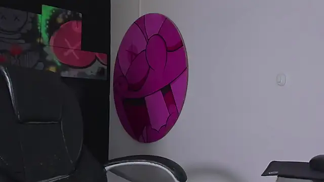 ISAAC CRYSTON online show from 10/25/25, 08:47