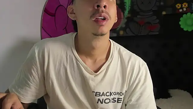 ISAAC CRYSTON online show from 11/11/25, 07:58