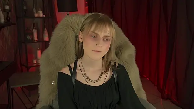 KiraMontoya online show from 04/04/26, 11:46