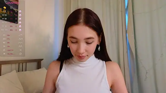 LizbethGee online show from 02/17/25, 05:04