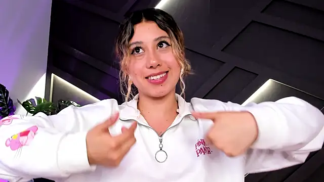 cloe palmer online show from 02/20/25, 08:47