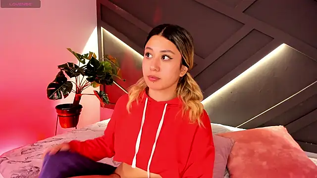 cloe palmer online show from 03/06/25, 11:20