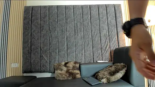 ANDRES STUD online show from 09/11/25, 04:23