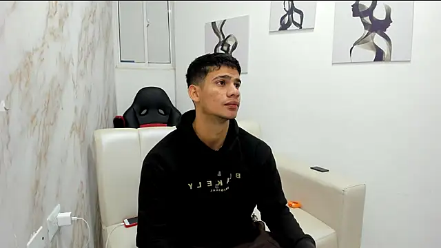 ANDRES STUD online show from 10/15/25, 04:12