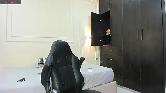ANDRES STUD online show from 05/06/26, 03:46