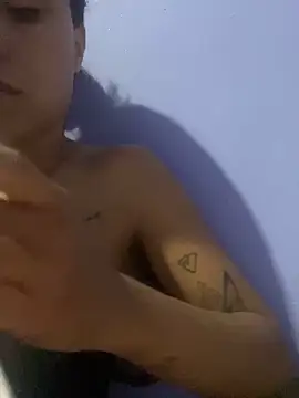 julieta fn online show from 04/21/26, 01:42