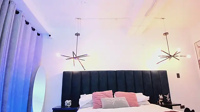 nattashaa7 online show from 03/02/25, 12:22