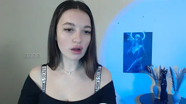 Snapshot of Eva_Eldis chatting on 03/03/25, 04:46 Eva Eldis online show from 03/03/25, 04:46