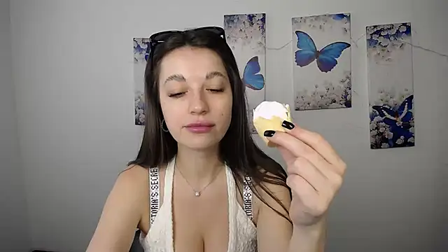 Eva Eldis online show from 07/02/26, 10:43